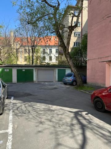 Apartamento Sunny House One Bratislava Exterior foto
